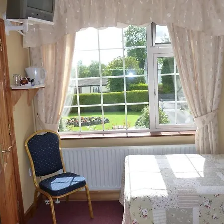 Riverwalk House Bed & Breakfast Oughterard