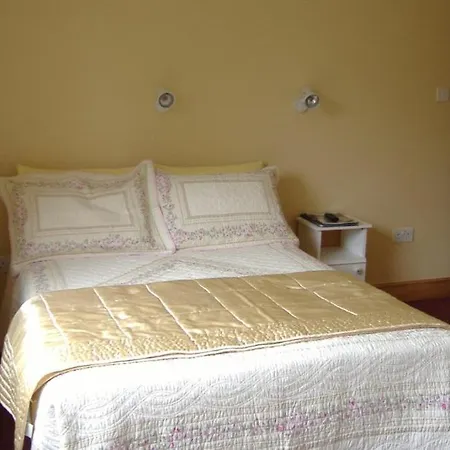 Riverwalk House Bed and breakfast 4*